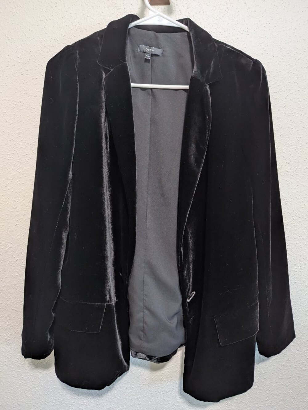 DREW Black 100% Silk Velvet Blazer Size M